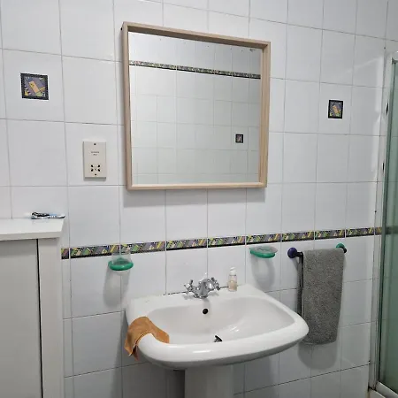 公寓 Center2 Bedrooms Garden And View *